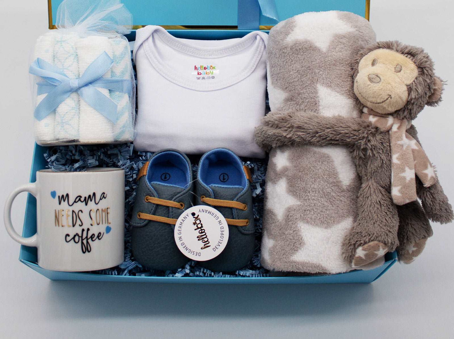 Hellobox Deluxe Newborn Gift Set